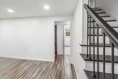 9 Colonial Rd, Sutton, MA 01590 - Photo 6