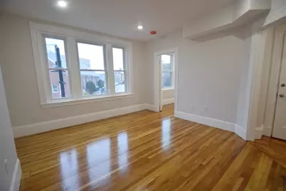 31 Harvard St. #2, Brookline, MA 02445 - Photo 4