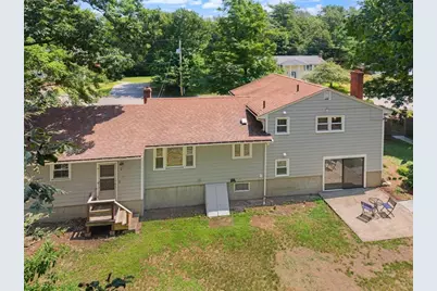 35 Rustic Dr, Weymouth, MA 02190 - Photo 4
