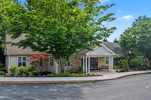19 Hampshire Rd, Methuen, MA 01844 - Photo 20