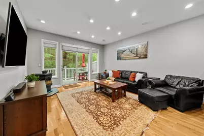 703 Sherwood Forest Ln #703, Saugus, MA 01906 - Photo 12