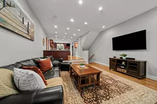 703 Sherwood Forest Ln, Saugus, MA 01906 - Photo 14