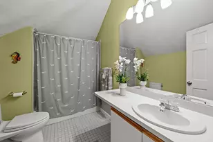 703 Sherwood Forest Ln, Saugus, MA 01906 - Photo 22