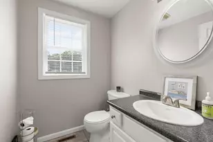 413 Huttleston Ave, Fairhaven, MA 02719 - Photo 10