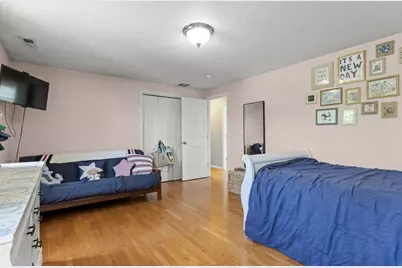 413 Huttleston Ave, Fairhaven, MA 02719 - Photo 18