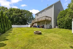 413 Huttleston Ave, Fairhaven, MA 02719 - Photo 26
