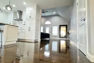 259 Oakwood Ave, Revere, MA 02151 - Photo 10