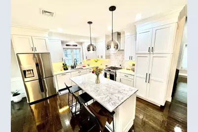 259 Oakwood Ave, Revere, MA 02151 - Photo 8