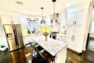 259 Oakwood Ave, Revere, MA 02151 - Photo 8