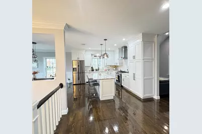 259 Oakwood Ave, Revere, MA 02151 - Photo 12