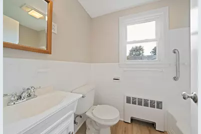 29 Thayer Cir, Randolph, MA 02368 - Photo 10