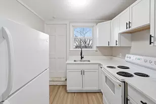 75 Chatham St, Worcester, MA 01609 - Photo 10
