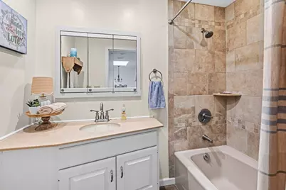 6 W Park Dr, Easthampton, MA 01027 - Photo 22