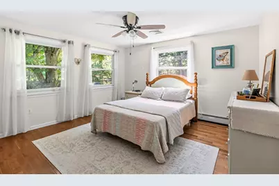 6 W Park Dr, Easthampton, MA 01027 - Photo 18