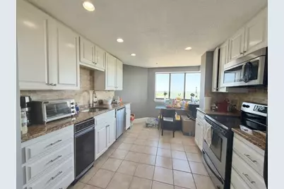 200 Burhkall #710, Weymouth, MA 02190 - Photo 6