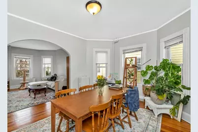 28 Magnolia Street #1, Arlington, MA 02474 - Photo 2