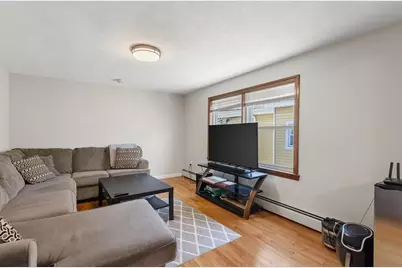57 Newbury St. #2, Somerville, MA 02144 - Photo 4