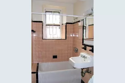 1064 Beacon Street #C, Brookline, MA 02446 - Photo 4