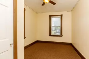 206 Union St, Leominster, MA 01453 - Photo 8