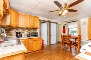 206 Union St, Leominster, MA 01453 - Photo 10