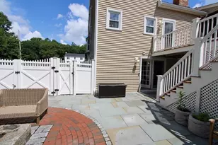 10 Stoneybrook Dr, Bridgewater, MA 02324 - Photo 28