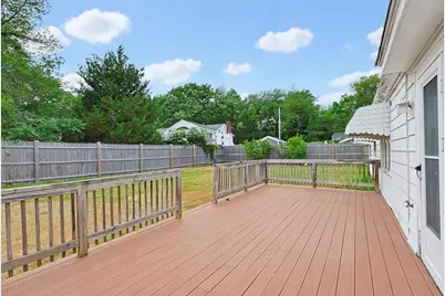 258 Walnut St, Braintree, MA 02184 - Photo 8