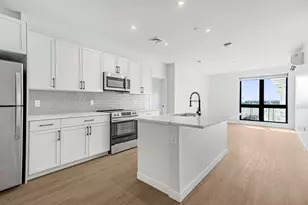 6 Rantoul St, Beverly, MA 01915 - Photo 4