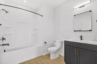 6 Rantoul St #205, Beverly, MA 01915 - Photo 12