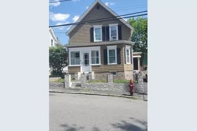 35 Farmland Rd, Lowell, MA 01850 - Photo 1