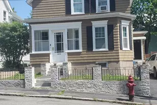 35 Farmland Rd, Lowell, MA 01850 - Photo 1