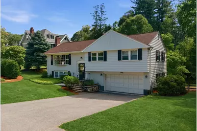 29 Brook Street, Wellesley, MA 02482 - Photo 2