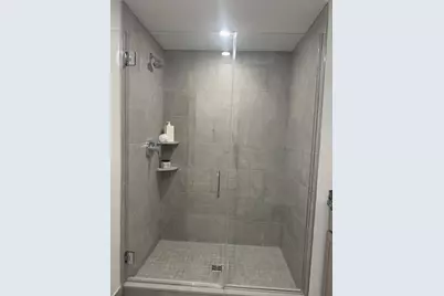 585 Essex St #519, Lynn, MA 01901 - Photo 8