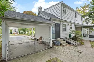 65 Brightwood Rd, Waltham, MA 02453 - Photo 32