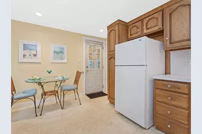 65 Brightwood Rd, Waltham, MA 02453 - Photo 22