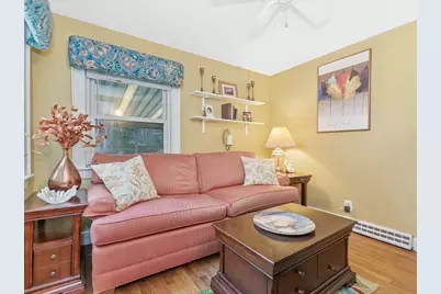 65 Brightwood Rd, Waltham, MA 02453 - Photo 12