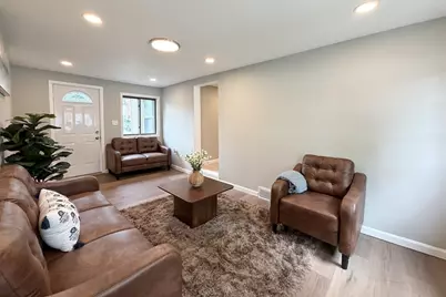 87 Vezina Ave, Leominster, MA 01453 - Photo 4