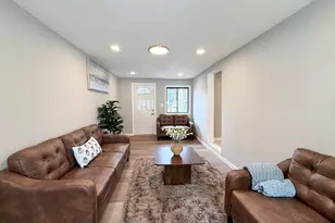 87 Vezina Ave, Leominster, MA 01453 - Photo 2