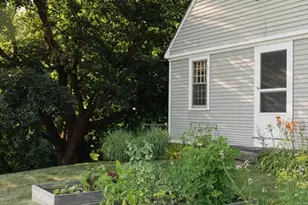 636 Bernardston Rd, Greenfield, MA 01301 - Photo 4