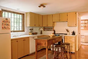 636 Bernardston Rd, Greenfield, MA 01301 - Photo 18