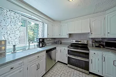 600 Forest St, Bridgewater, MA 02324 - Photo 14
