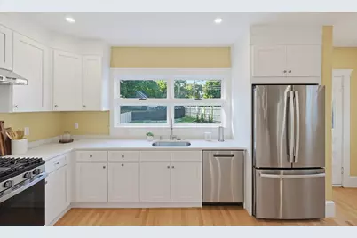 163 Prospect St #163, Wakefield, MA 01880 - Photo 14