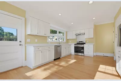 165 Prospect St #165, Wakefield, MA 01880 - Photo 12