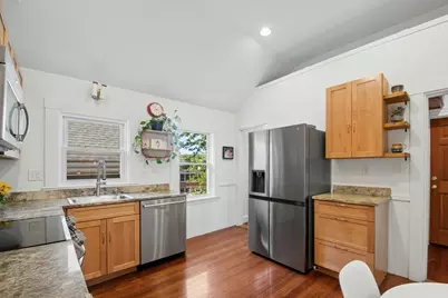 42 Wyman St #3, Boston, MA 02130 - Photo 10