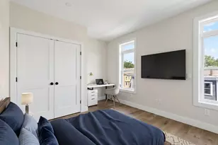 2 Weld Hill St, Boston, MA 02130 - Photo 10