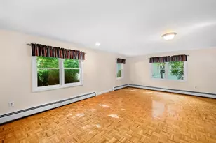 8 Risley Rd, Marblehead, MA 01945 - Photo 10