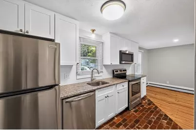 12 State Rd #2E, Plymouth, MA 02360 - Photo 1