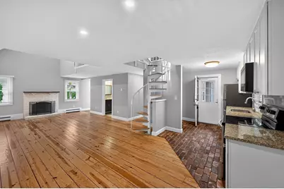 12 State Rd #2E, Plymouth, MA 02360 - Photo 4