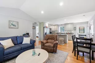 32 Nelson St, Warren, MA 01083 - Photo 14
