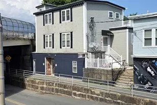 213-215 Burrill St, Swampscott, MA 01907 - Photo 2