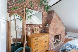 21 Harvard St, Boston, MA 02129 - Photo 18